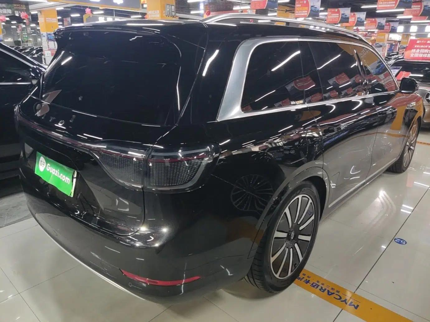 Hima AITO M9 2024 Range-Extended Ultra Version 52 kWh 6-Seater Model — миниатюра 6