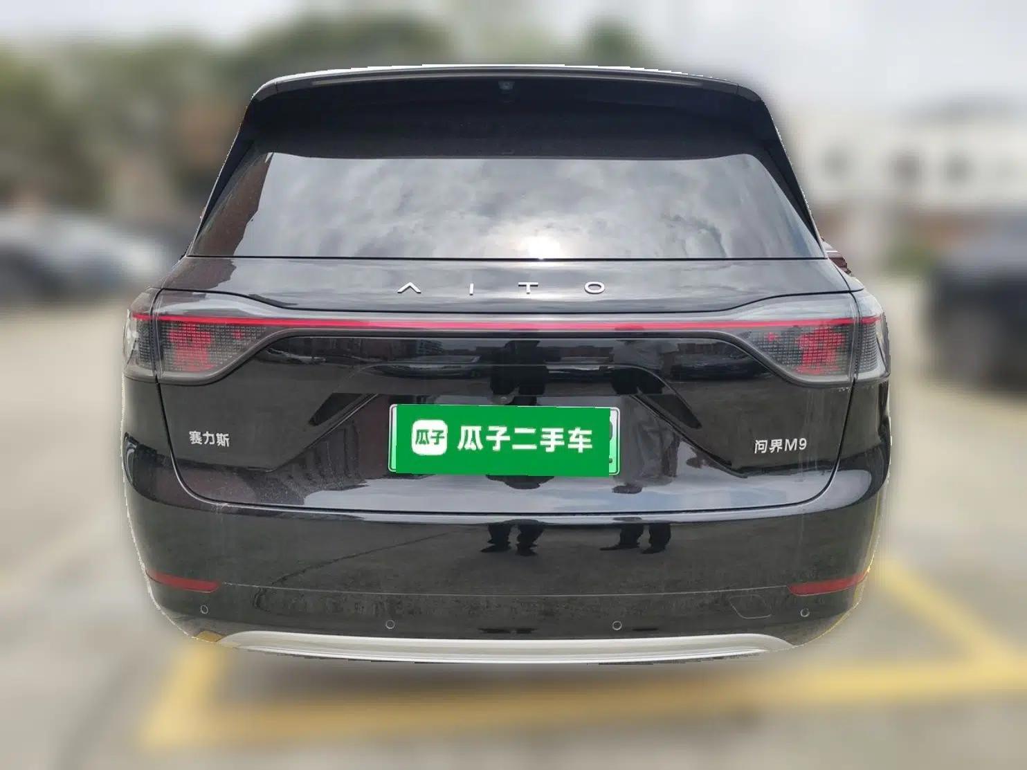 Hima AITO M9 2024 Range-Extended Max Edition 42 kWh 5-Seater Version — миниатюра 5