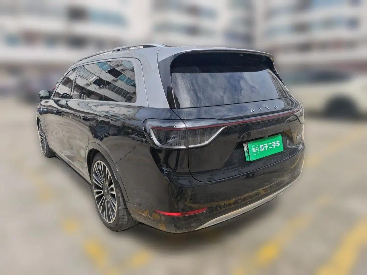 Hima AITO M9 2024 Range-Extended Ultra Version 42 kWh 6-Seater Model — миниатюра 4