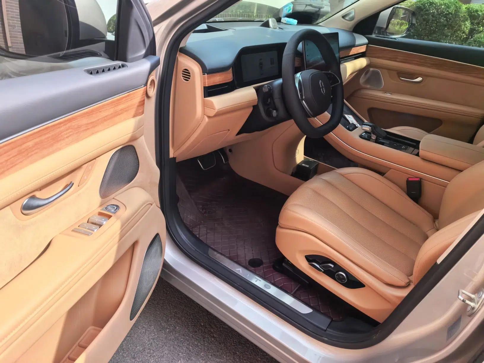 Hima AITO M7 2022 1.5T Rear-Drive Comfort Edition — миниатюра 17