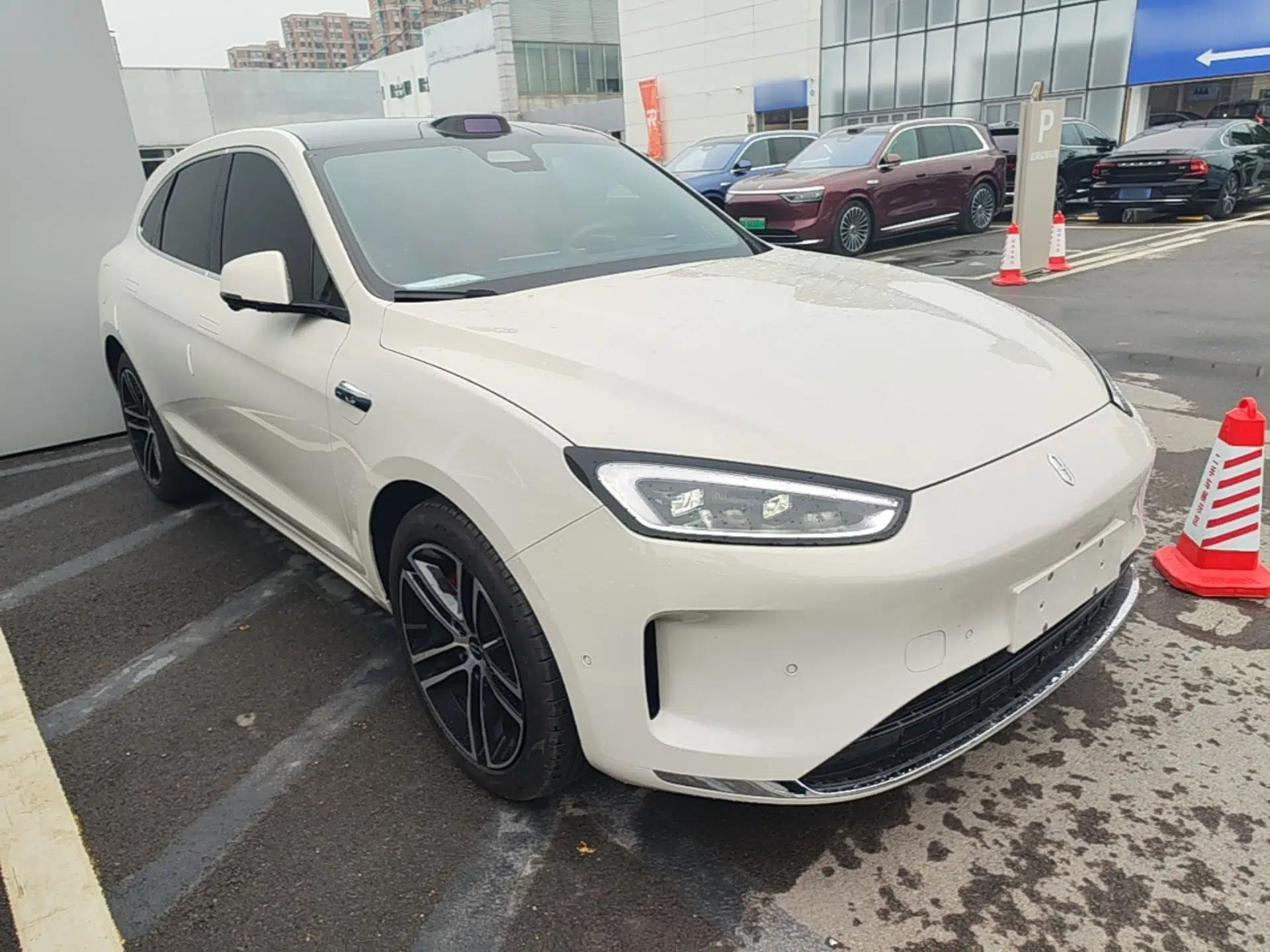Hima AITO M5 2025 Extended-Range Ultra Rear-Wheel-Drive Version — миниатюра 3