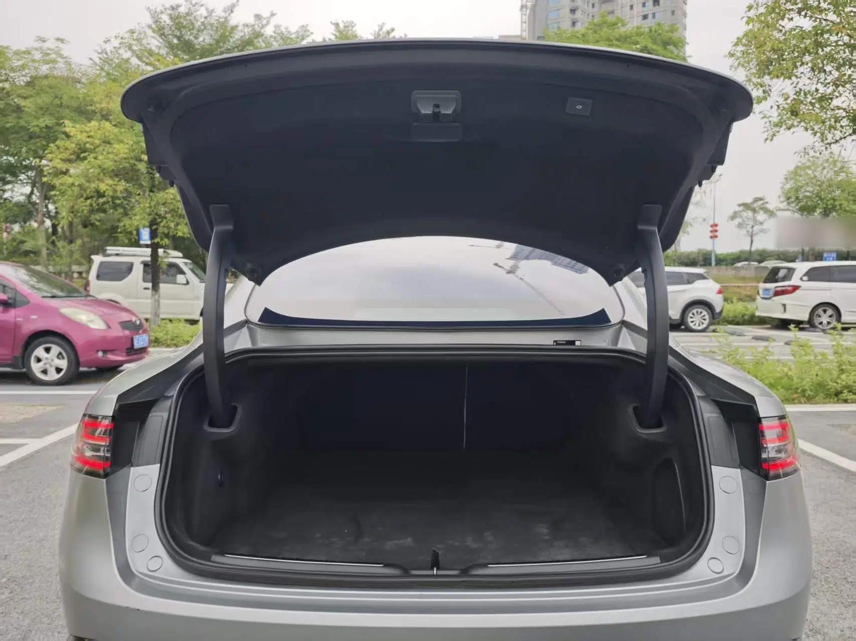 Hima Luxeed S7 2024 Pro Rear-Drive Long-Range Version — миниатюра 21