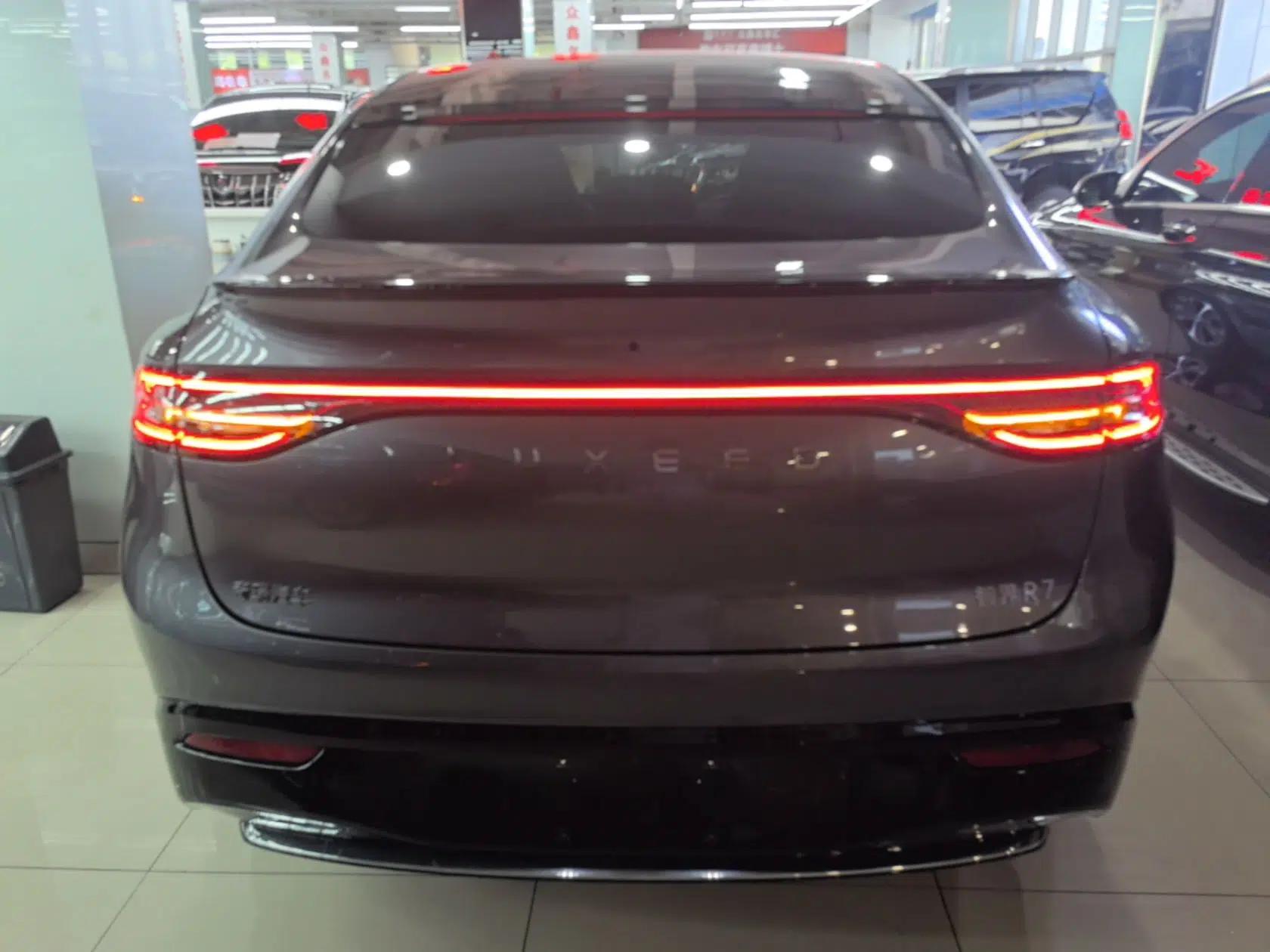 Hima Luxeed R7 2025 Range-Extended Version 251 km Max — миниатюра 3