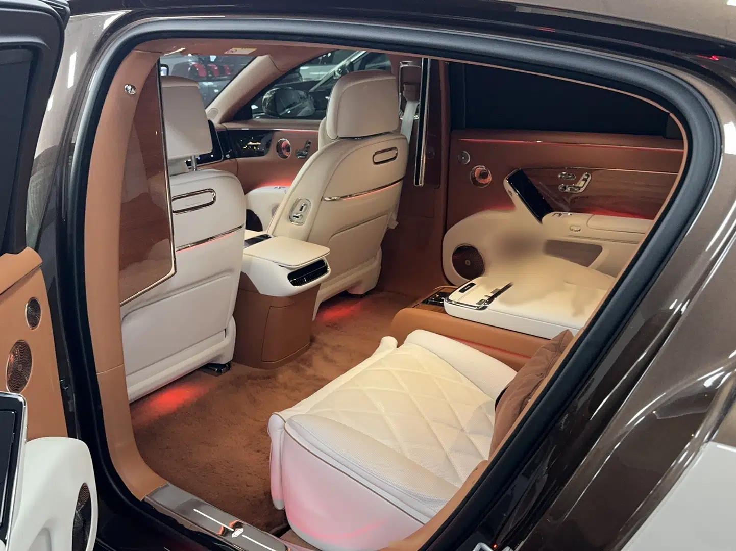 Hima S800 2025 Model Range-Extended Xingyao Executive Edition 4-seater (896-line LiDAR) — миниатюра 9
