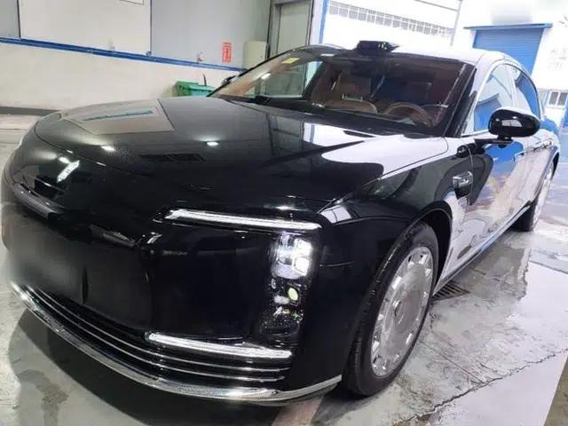 Hima S800 2025 Model, Range-Extended Starlight Executive Edition, 4 Seats