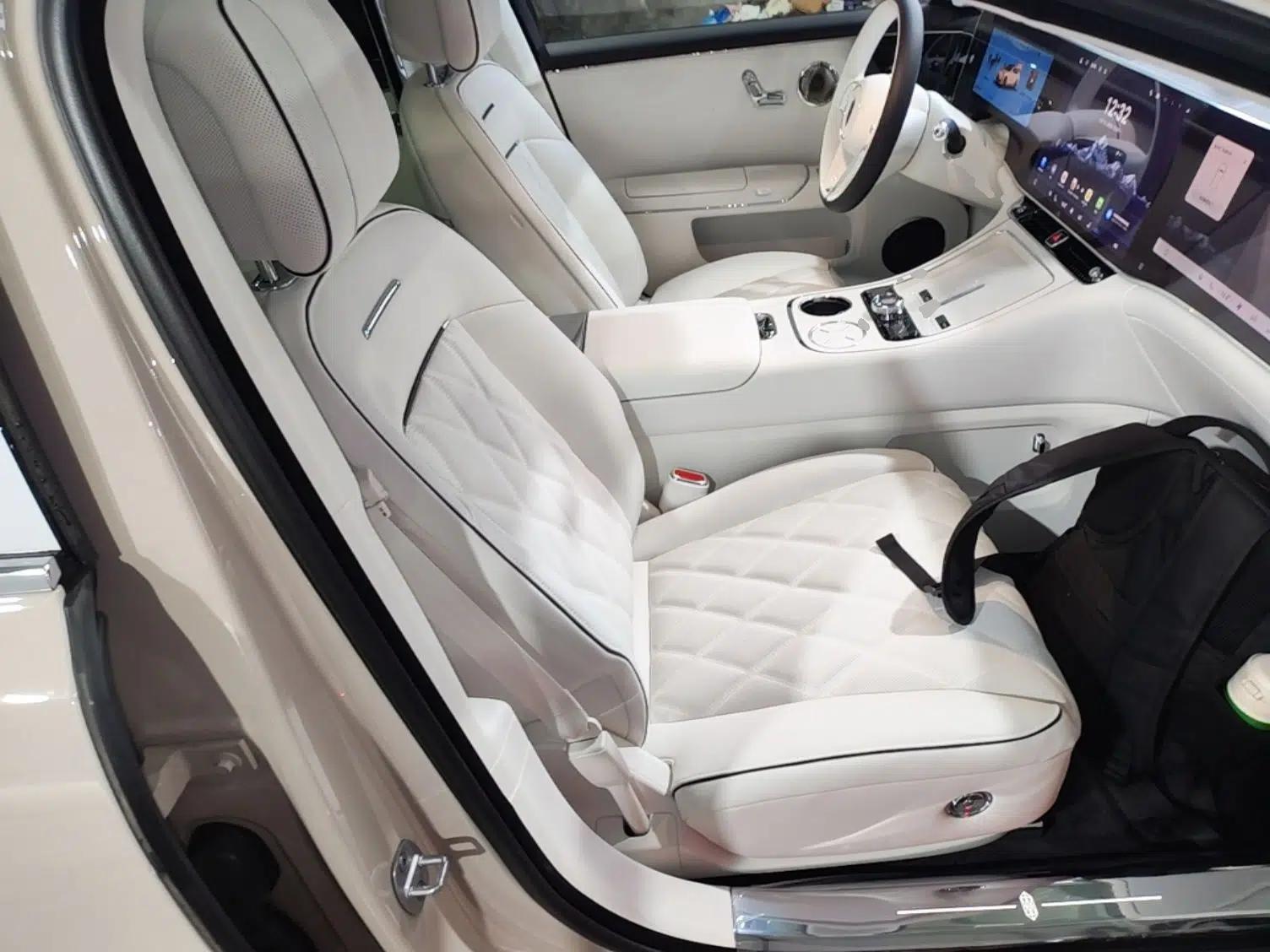 Hima S800 2025 Model, Range-Extended Starlight Executive Edition, 4 Seats — миниатюра 23
