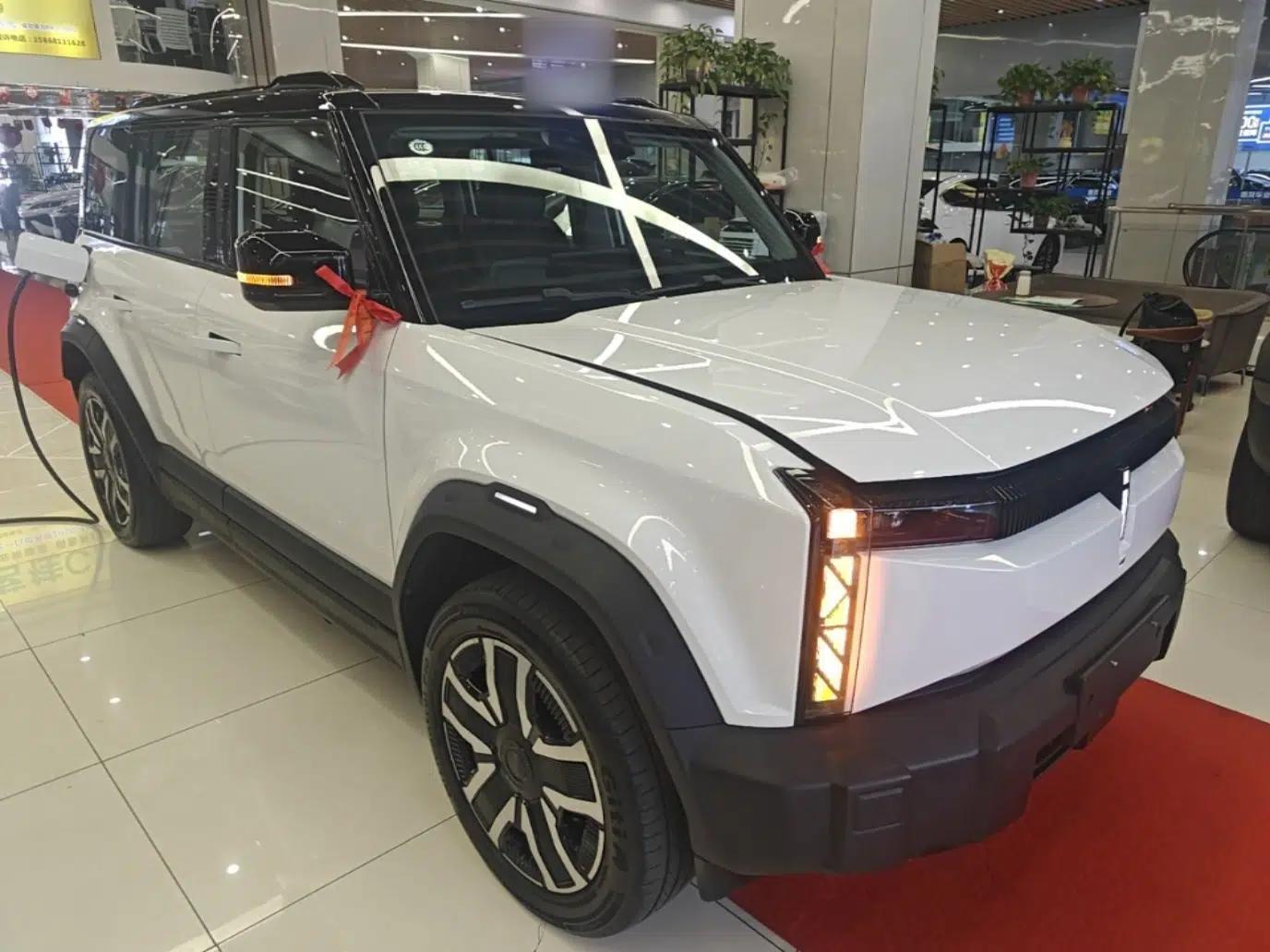 iCAR 03 2024 472km Four-Wheel Drive Long-Range Intelligent Advanced Version — миниатюра 3
