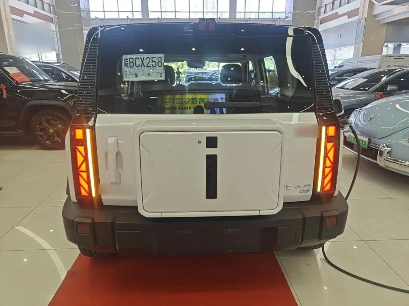 iCAR 03 2024 472km Four-Wheel Drive Long-Range Intelligent Advanced Version — миниатюра 5