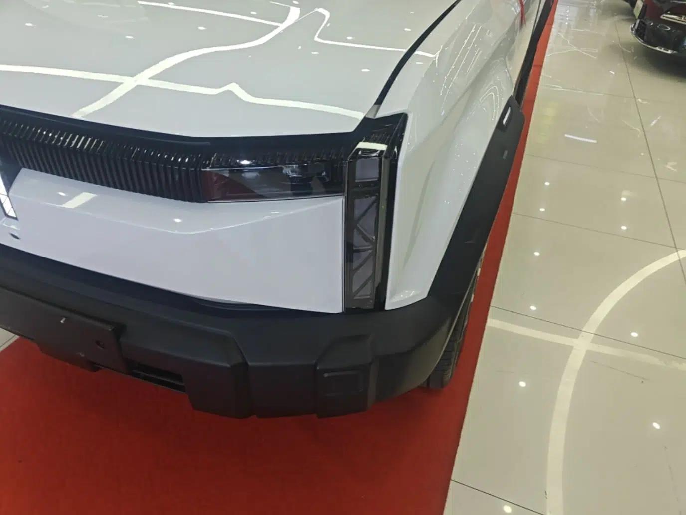 iCAR 03 2024 472km Four-Wheel Drive Long-Range Intelligent Advanced Version — миниатюра 9