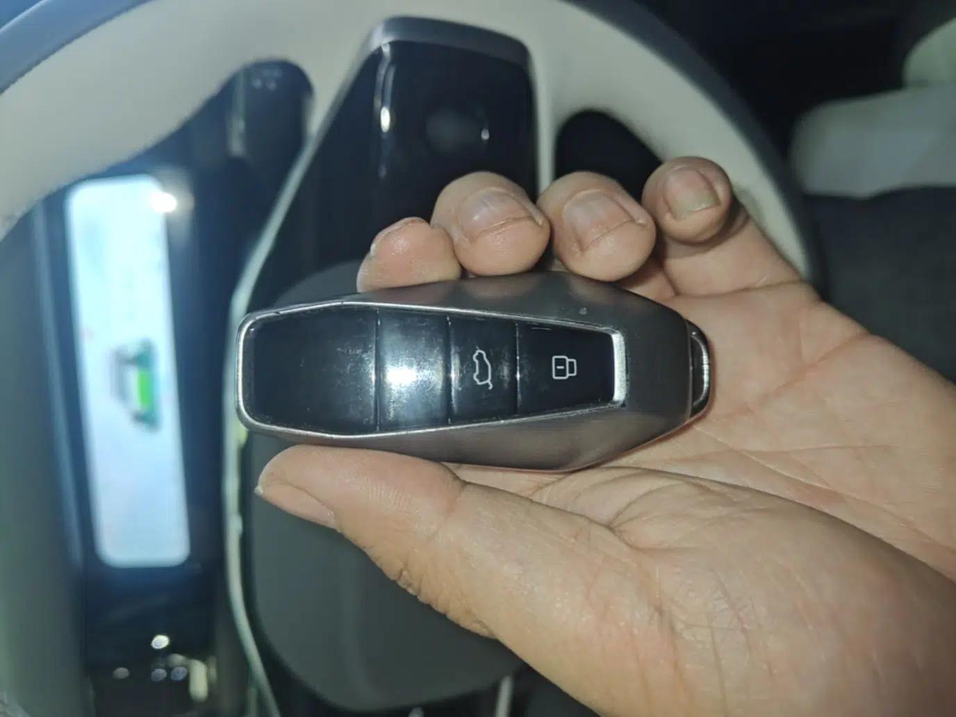 iCAR 03 2024 501km Four-wheel Drive Long-Range Advanced Version — миниатюра 12