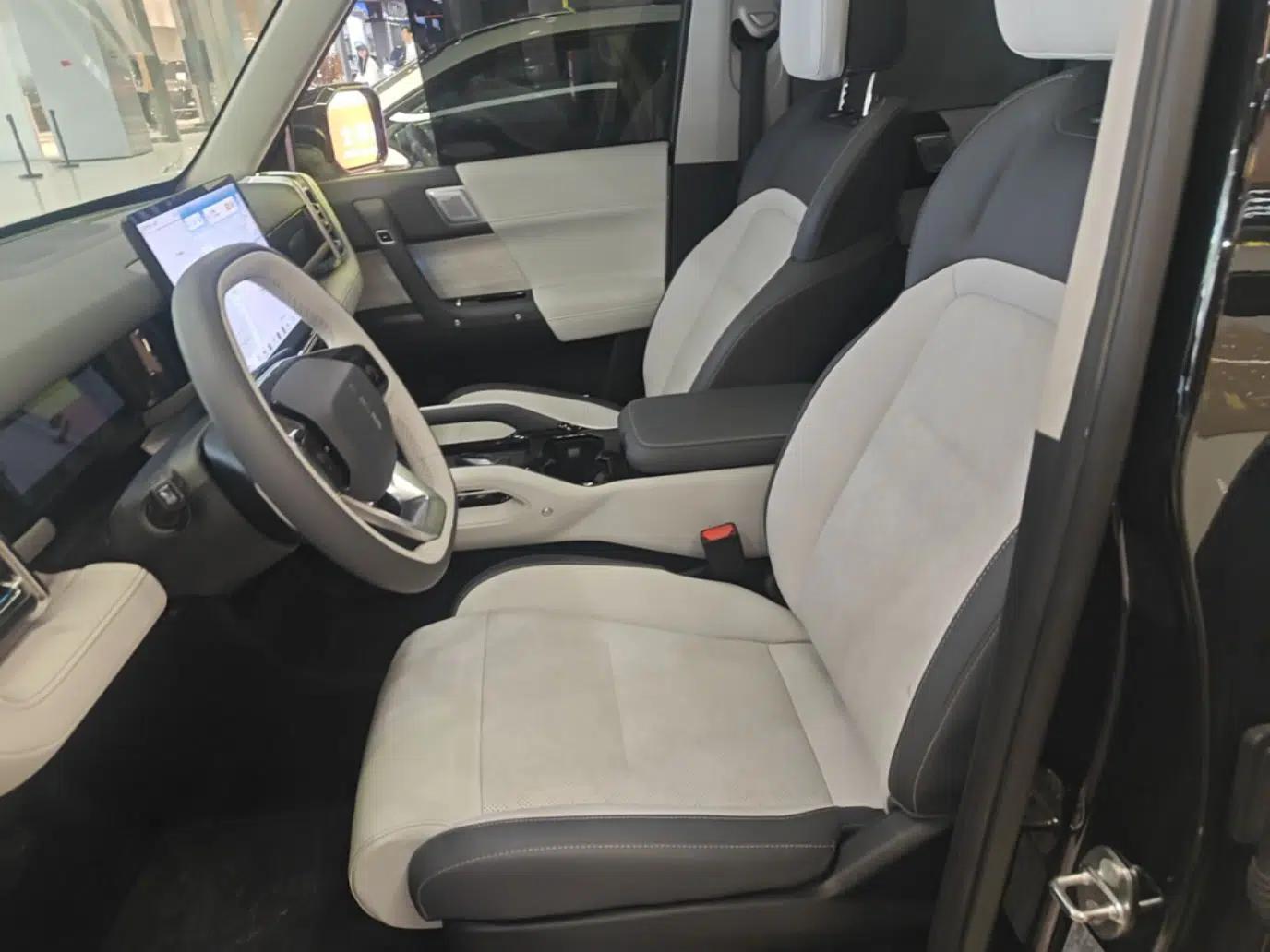 iCAR 03 2024 501km Four-wheel Drive Long-Range Advanced Version — миниатюра 18