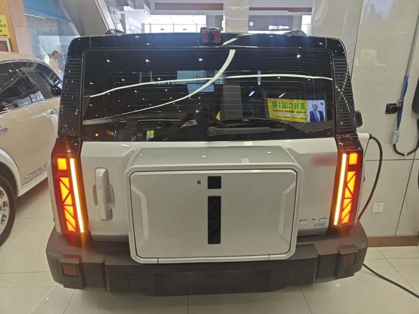 iCAR 03 2024 501km Four-wheel Drive Long-Range Advanced Version — миниатюра 5