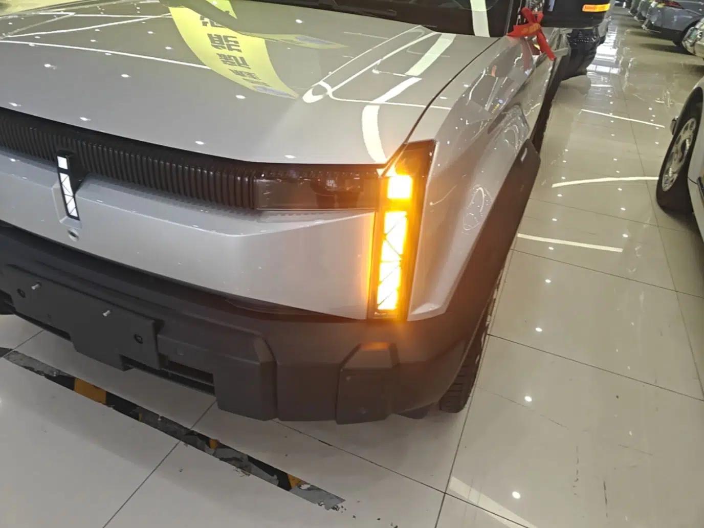 iCAR 03 2024 501km Four-wheel Drive Long-Range Advanced Version — миниатюра 9