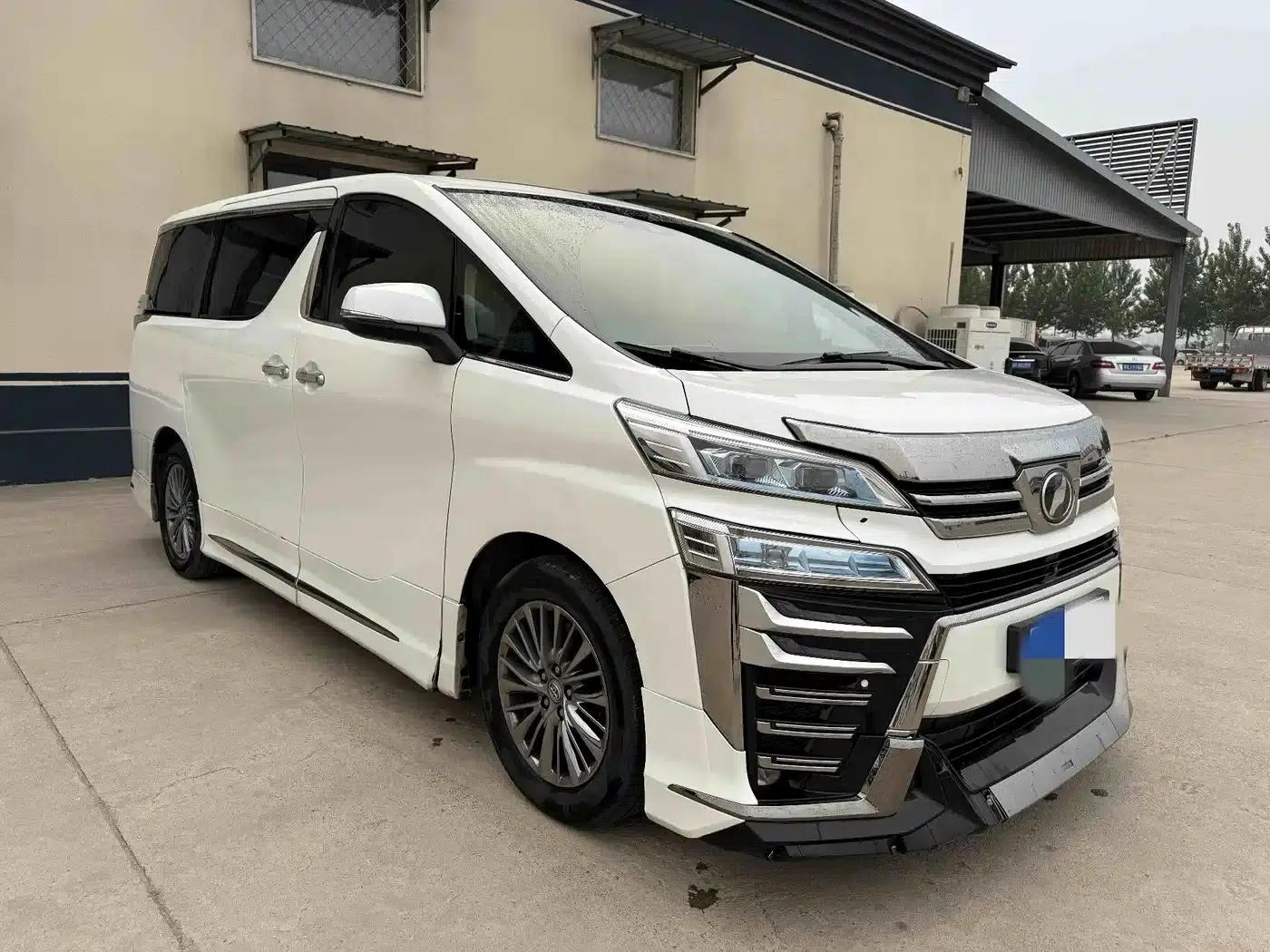 2019 Alphard Hybrid 2.5L HV Premium Edition — миниатюра 3