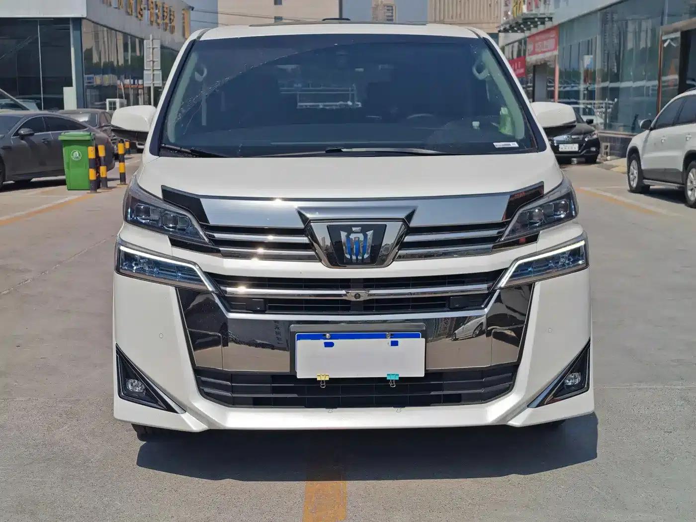 2021 Alphard Crown Hybrid 2.5L HV Luxury Edition — миниатюра 2
