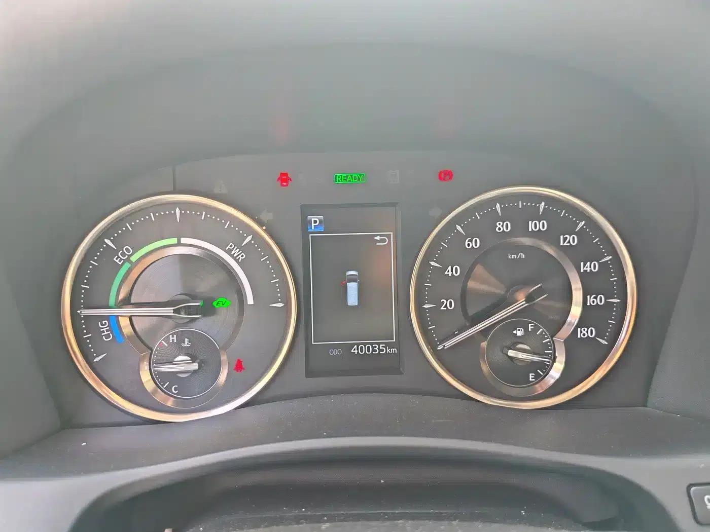 2021 Alphard Crown Hybrid 2.5L HV Luxury Edition — миниатюра 11