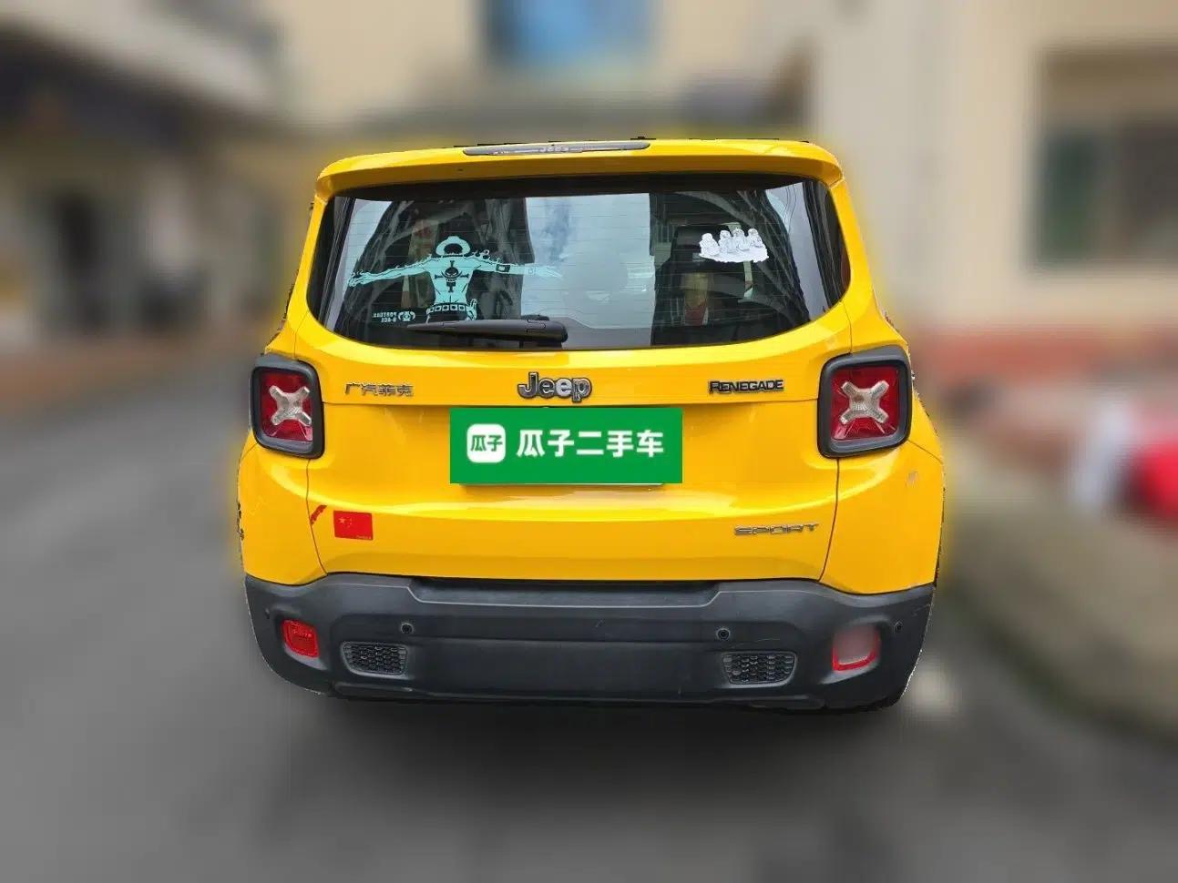 Jeep Renegade 2017 180T Automatic Kinetic Edition+ — миниатюра 5