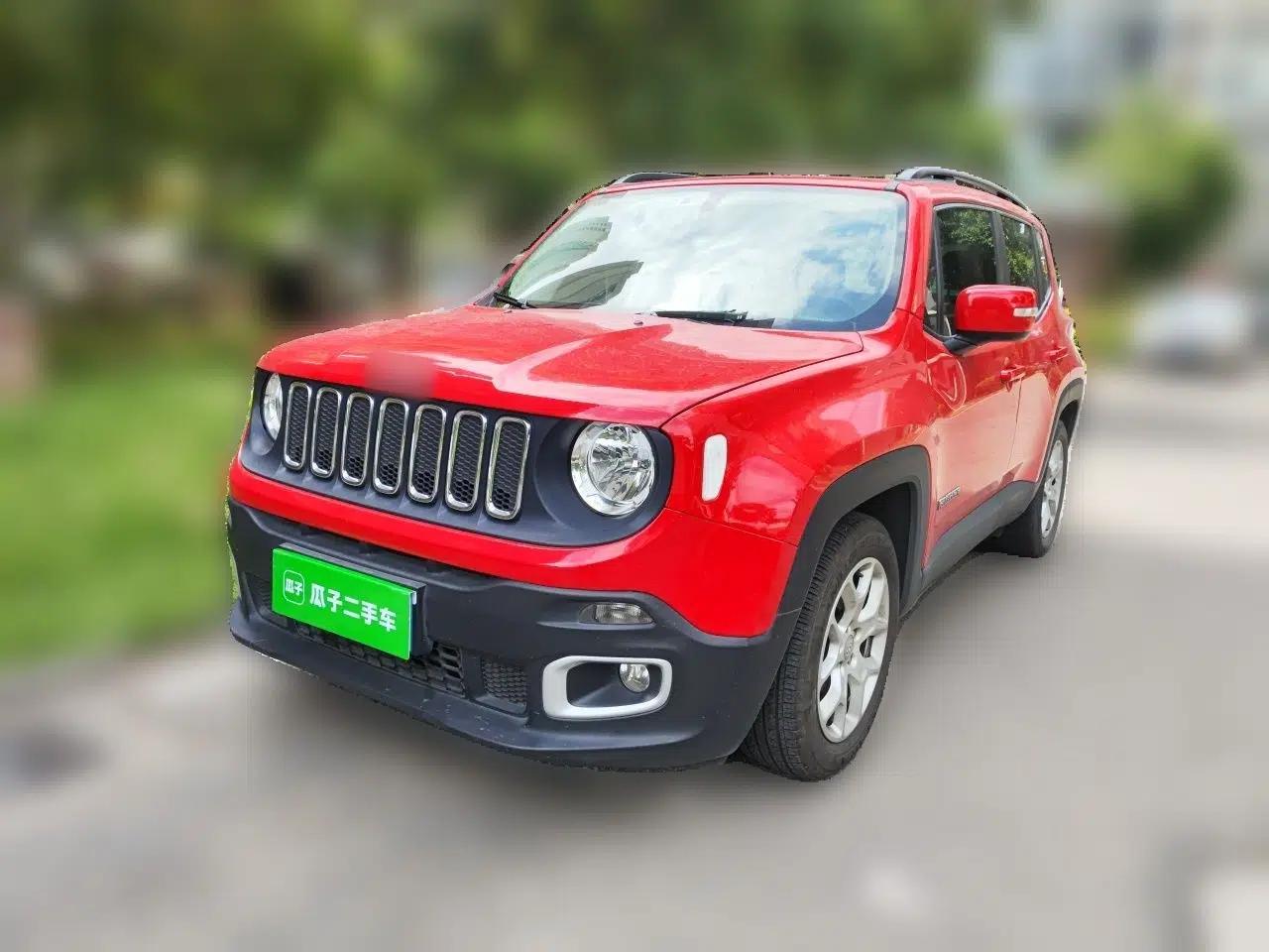 Jeep Renegade 2017 180T Automatic High-Energy Version — миниатюра 1
