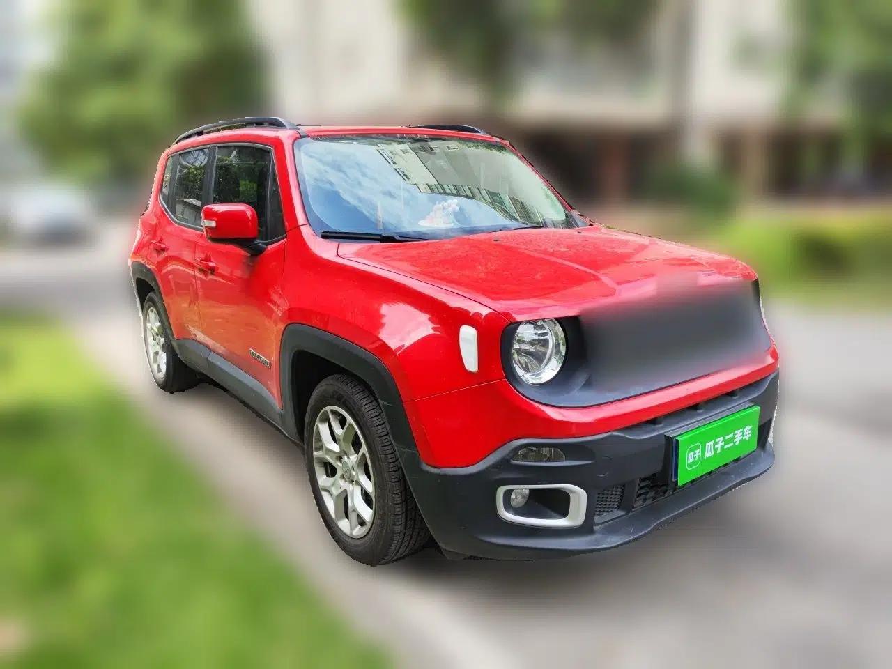 Jeep Renegade 2017 180T Automatic High-Energy Version — миниатюра 3