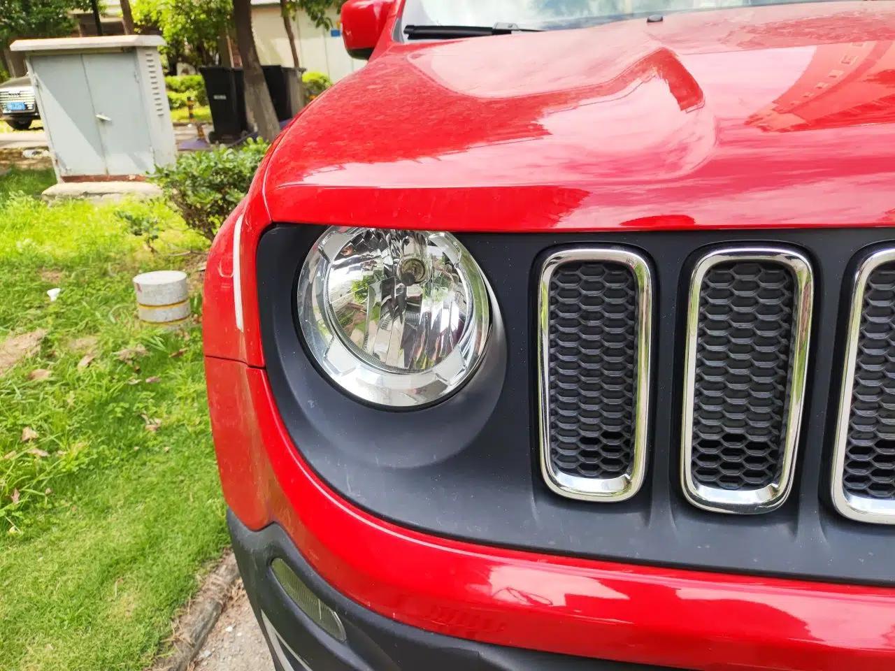 Jeep Renegade 2017 180T Automatic High-Energy Version — миниатюра 7
