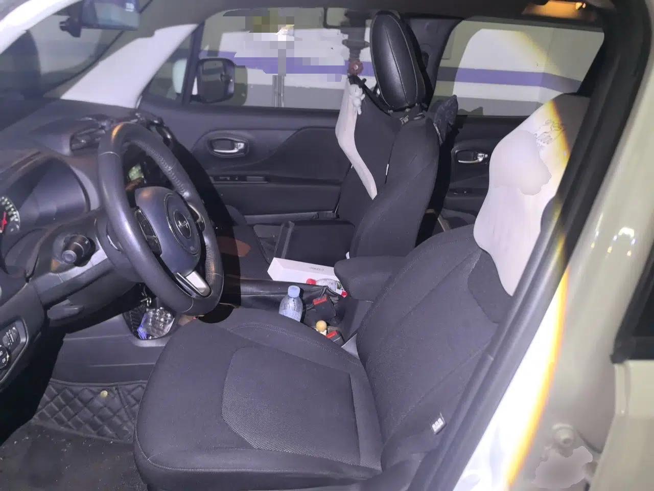 Jeep Renegade 2017 180T Automatic Jingneng Edition — миниатюра 16
