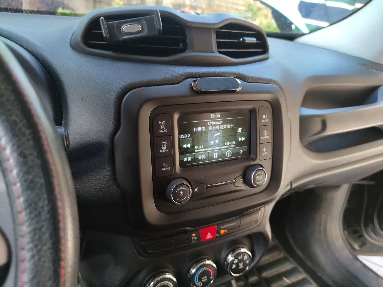 Jeep Renegade 2016 1.4T Automatic Jingneng Edition — миниатюра 14
