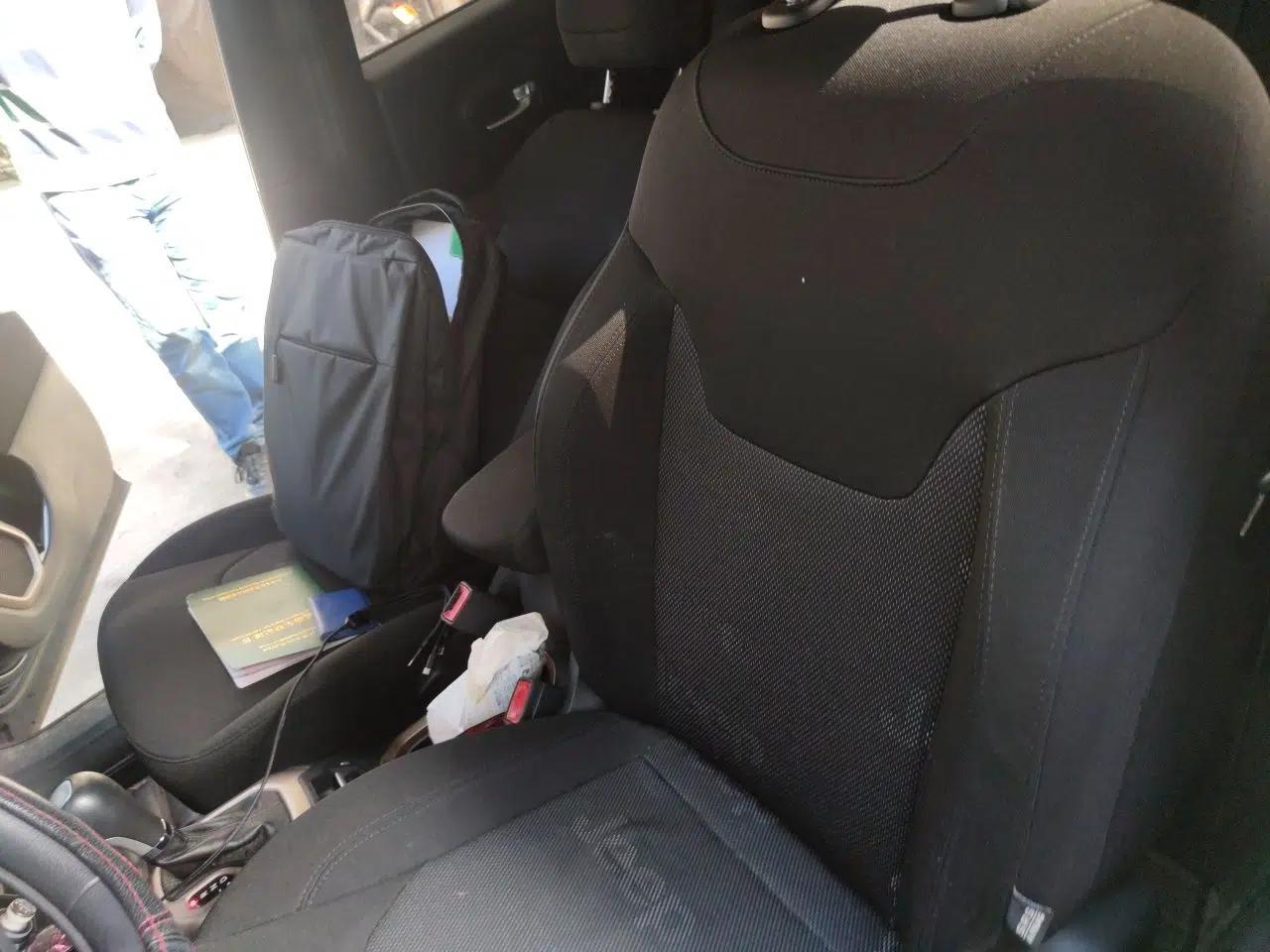 Jeep Renegade 2016 1.4T Automatic Jingneng Edition — миниатюра 16
