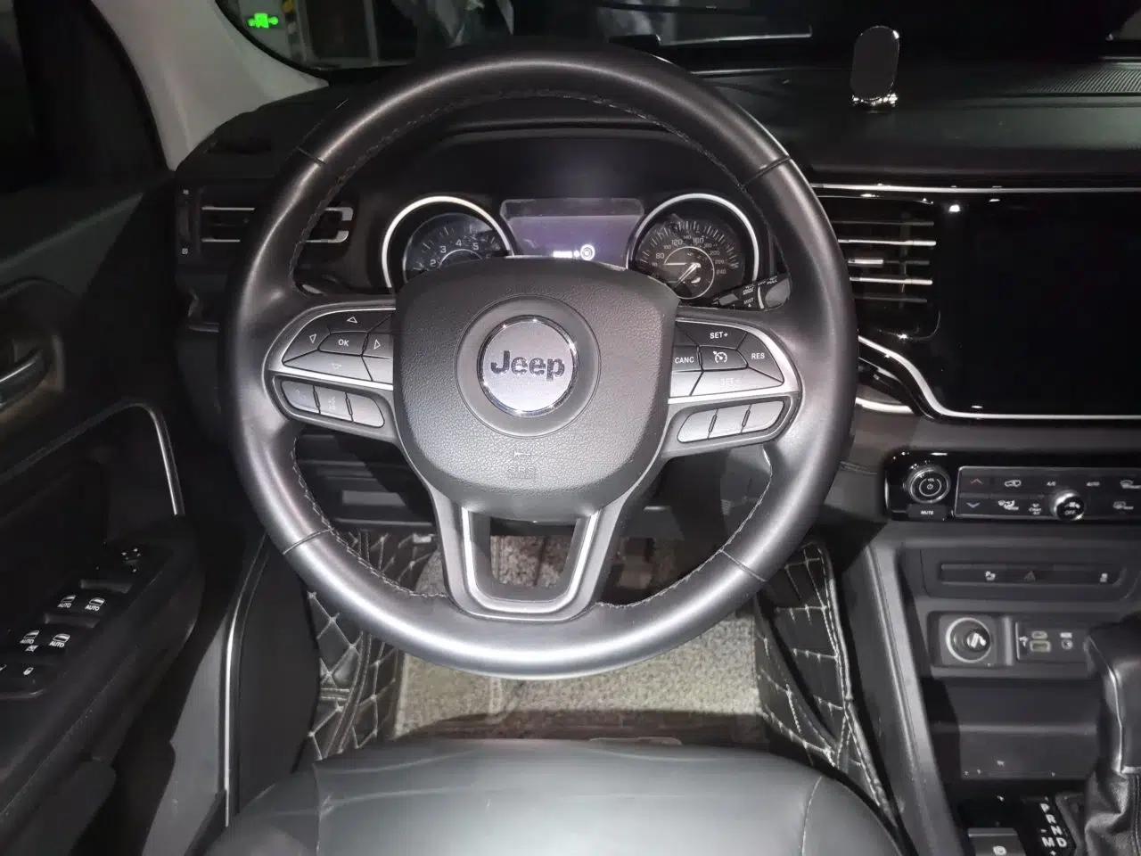 Jeep Grand Commander 2018 2.0T Two-Wheel Drive Enjoy Edition China V — миниатюра 10