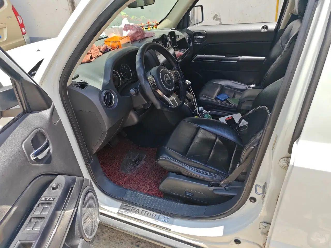 Jeep Patriot 2011 2.4 Luxury Edition — миниатюра 17
