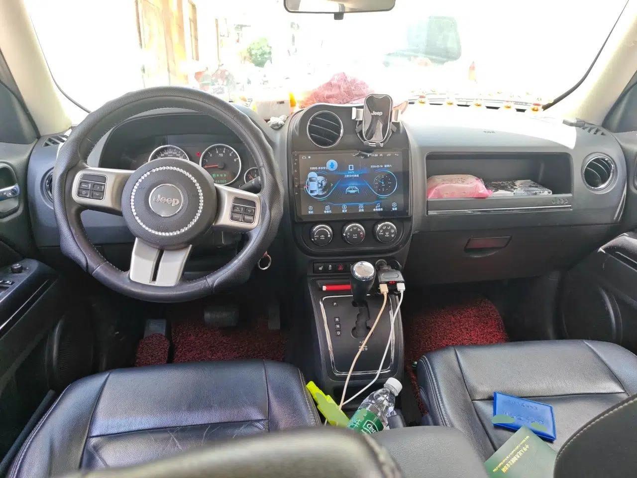 Jeep Patriot 2011 2.4 Luxury Edition — миниатюра 10