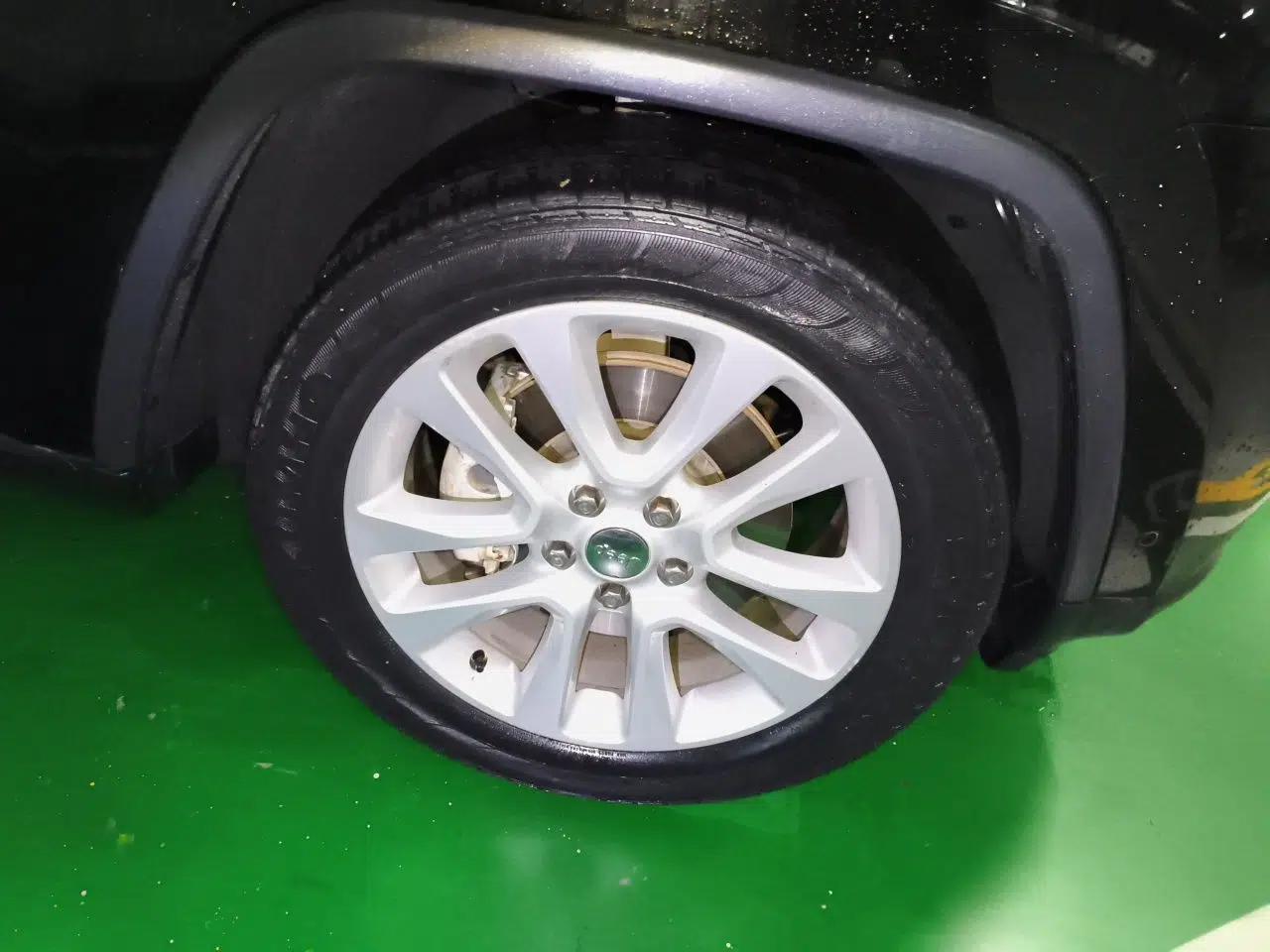 Jeep Grand Cherokee 2016 3.0L Elite Navigation Edition — миниатюра 8