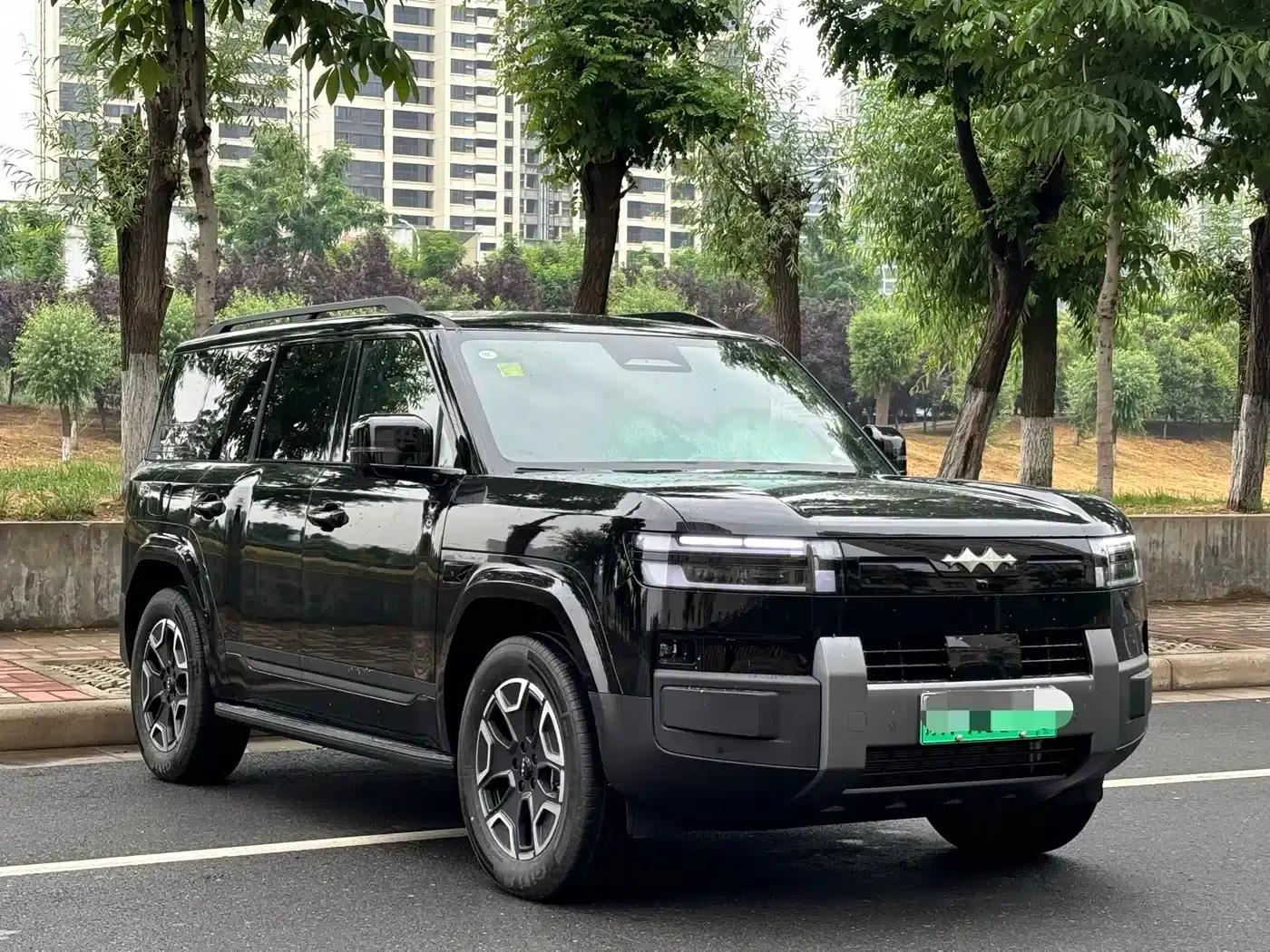 Titanium 7 2025 Model 200KM 2WD Max Edition — миниатюра 3