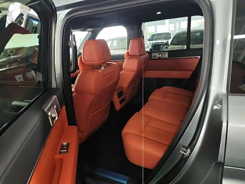 Titanium 7 2025 Model 190KM 4WD Ultra Edition — миниатюра 17