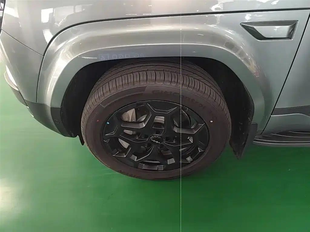 Titanium 7 2025 Model 190KM 4WD Ultra Edition — миниатюра 23