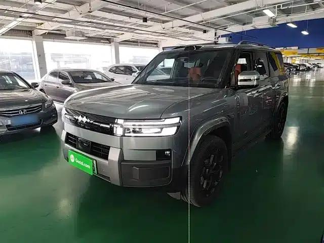 Titanium 7 2025 Model 190KM 4WD Ultra Edition