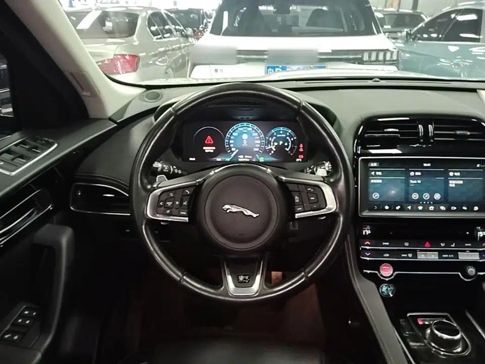 Jaguar F-PACE 2018 3.0 SC Four-Wheel Drive R-Sport Sport Edition — миниатюра 14