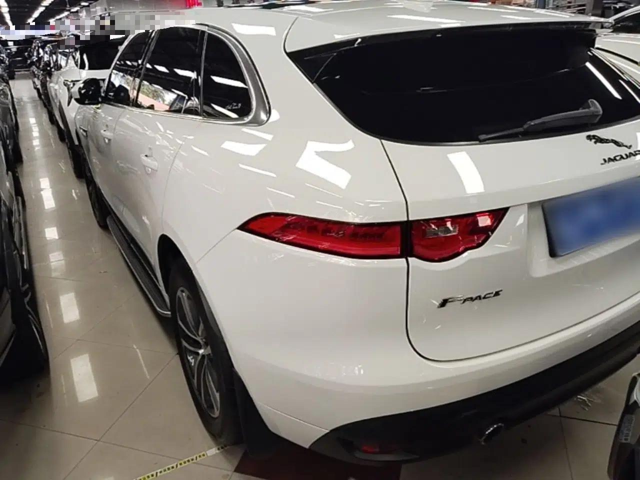 Jaguar F-PACE 2018 3.0 SC Four-Wheel Drive R-Sport Sport Edition — миниатюра 4