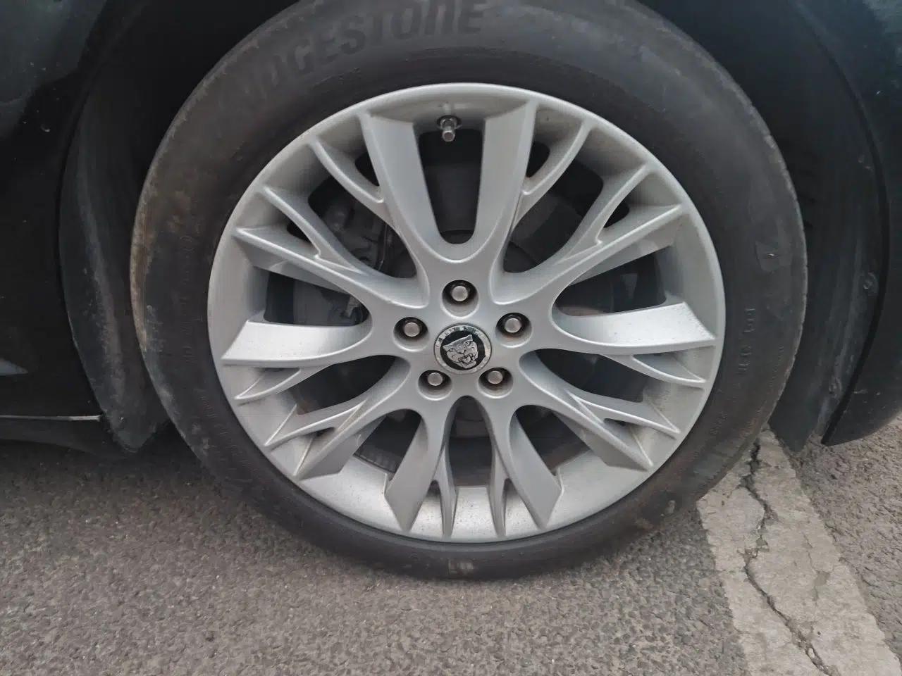 Jaguar XF 2012 XF 3.0L V6 Luxury Edition — миниатюра 8
