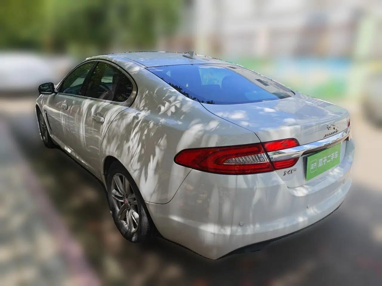 Jaguar XF 2015 XF 2.0T Prestige Edition — миниатюра 4