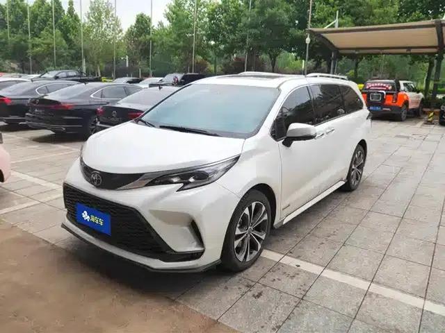 2023 Grevia 2.5L Hybrid Premium Plus Edition