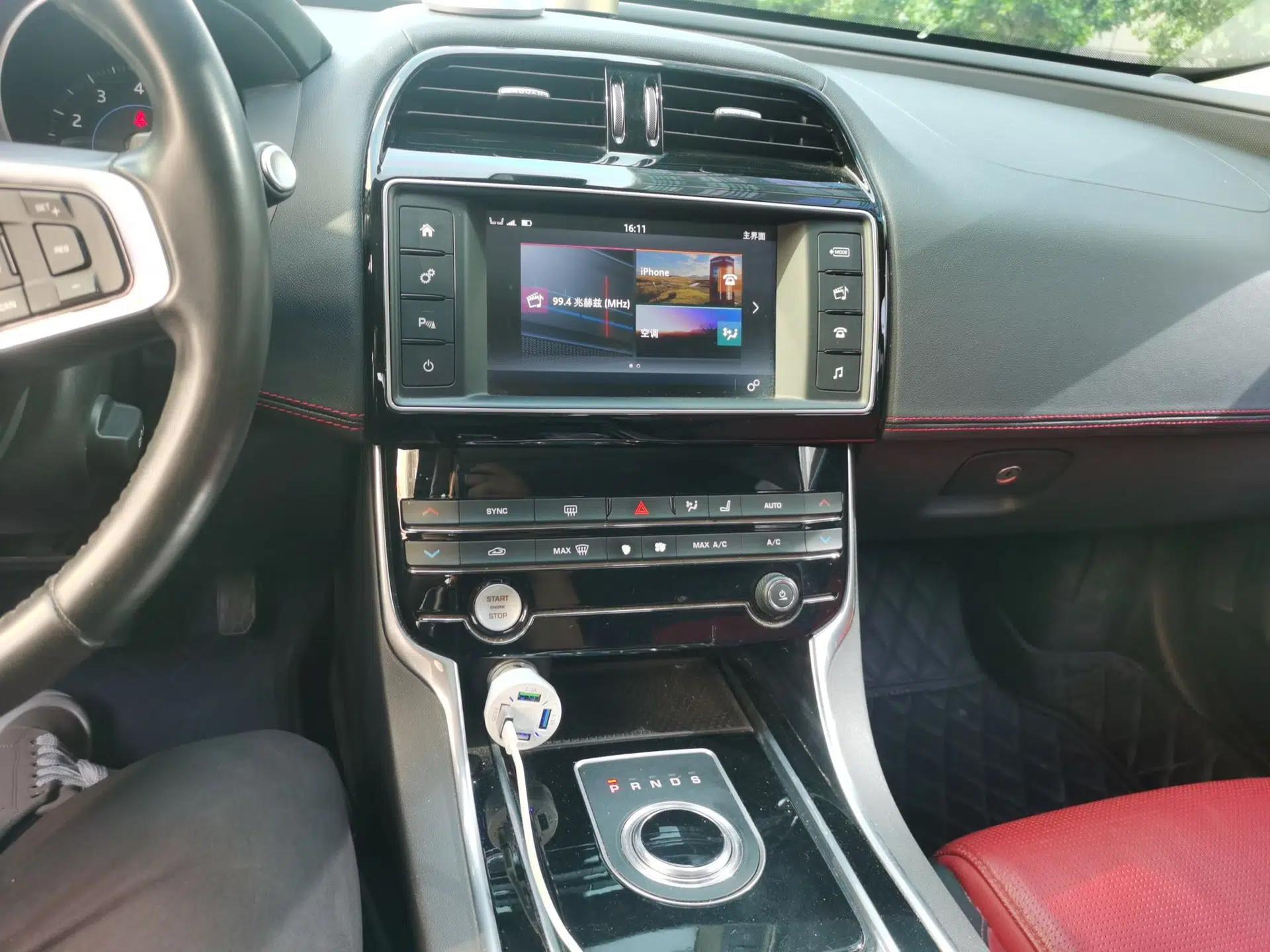 Jaguar XE 2017 2.0T 200 PS R-Sport — миниатюра 14