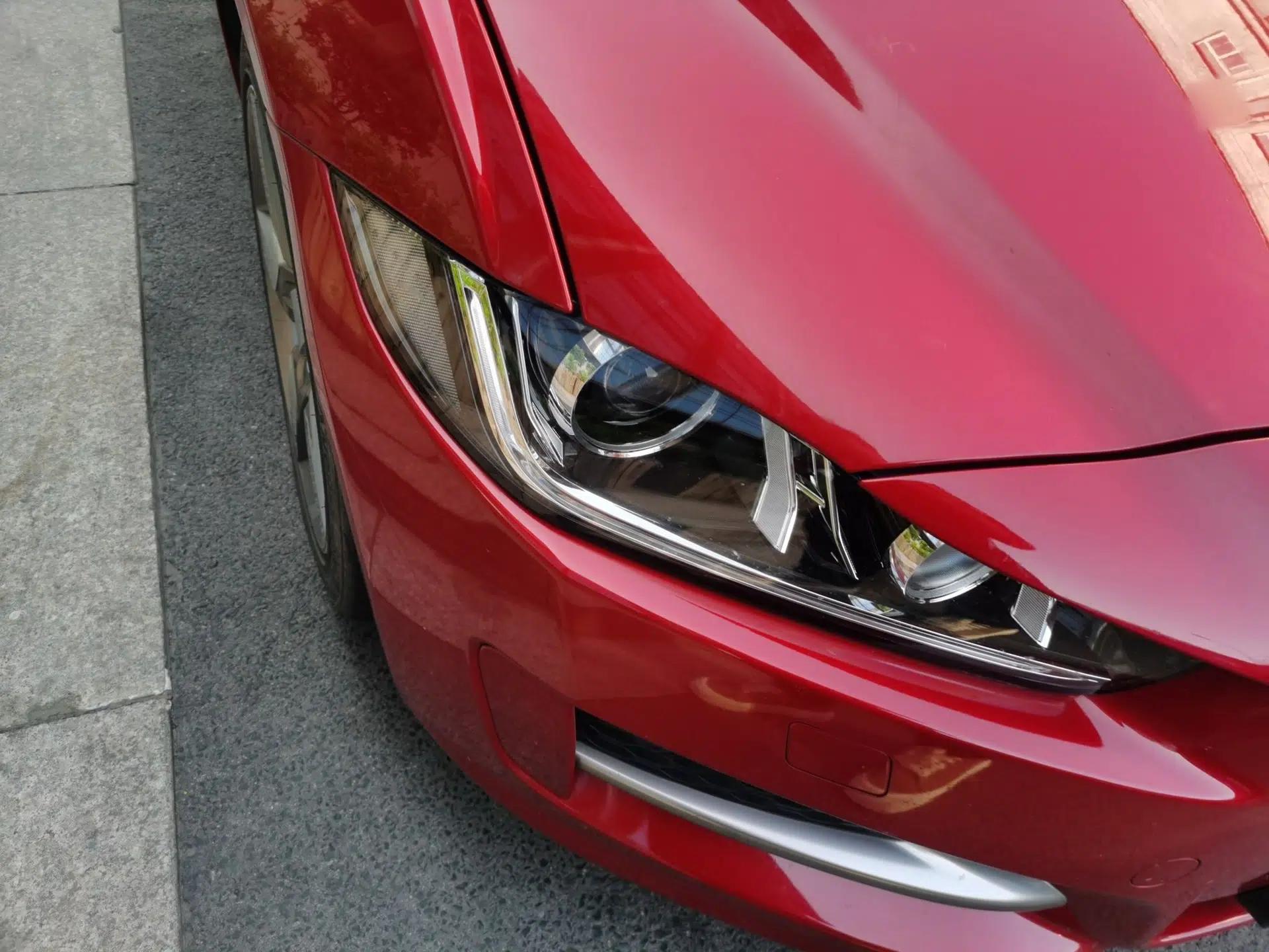 Jaguar XE 2017 2.0T 200 PS R-Sport — миниатюра 7