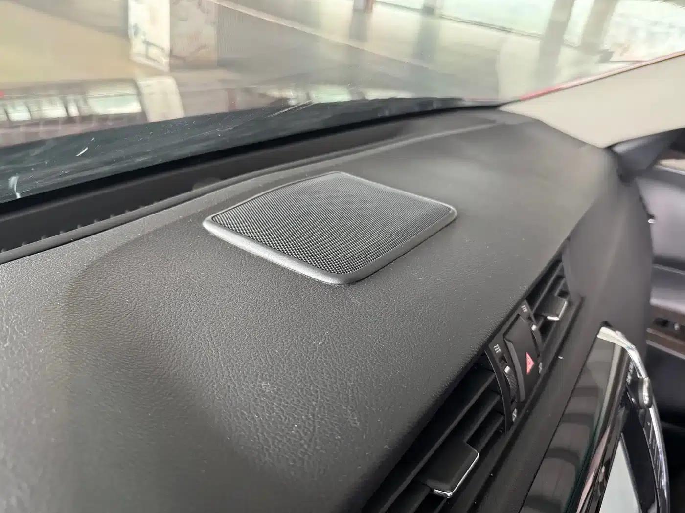 Reiz 2013 2.5V Premium Edition — миниатюра 12