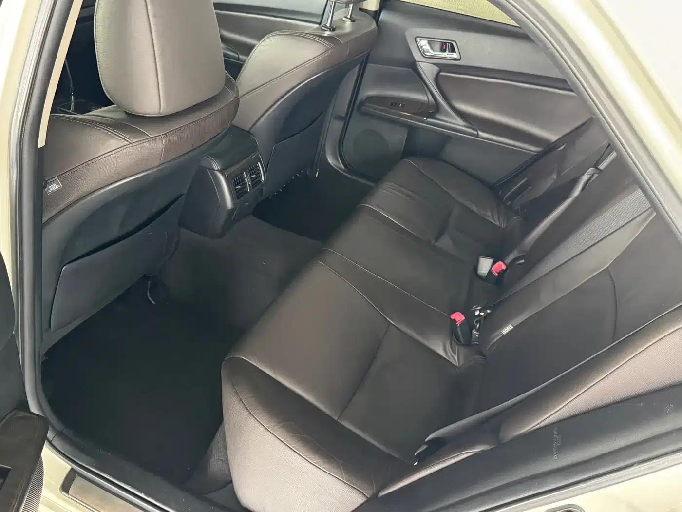 Reiz 2013 2.5V Premium Edition — миниатюра 9