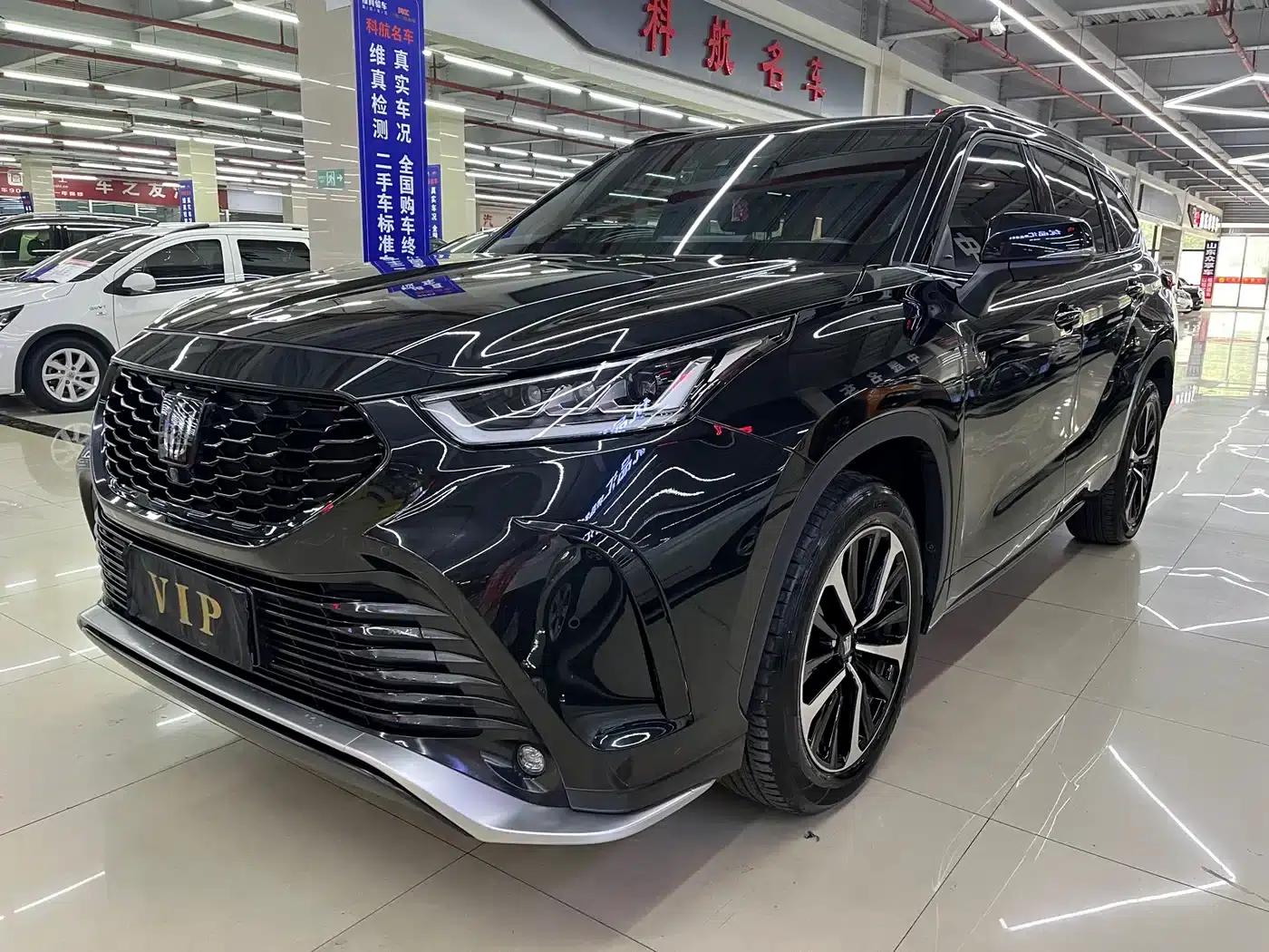 Crown Land Cruiser 2022 2.0T 4WD Sporty Edition — миниатюра 1