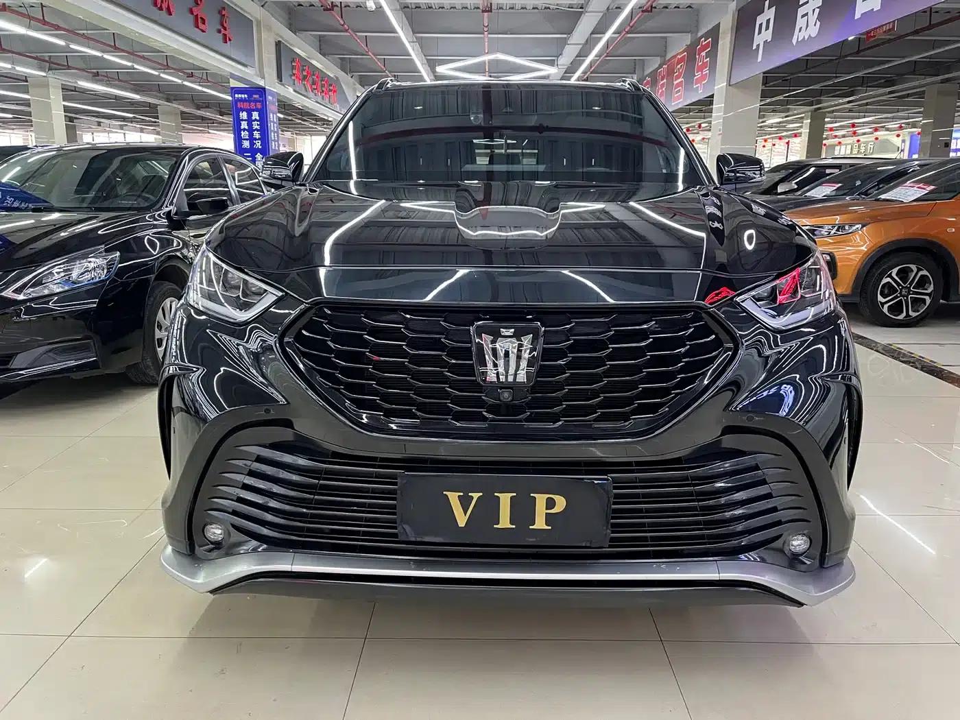 Crown Land Cruiser 2022 2.0T 4WD Sporty Edition — миниатюра 2