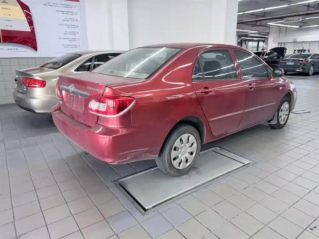 Corolla 2010 1.6L Automatic Classic Edition — миниатюра 4
