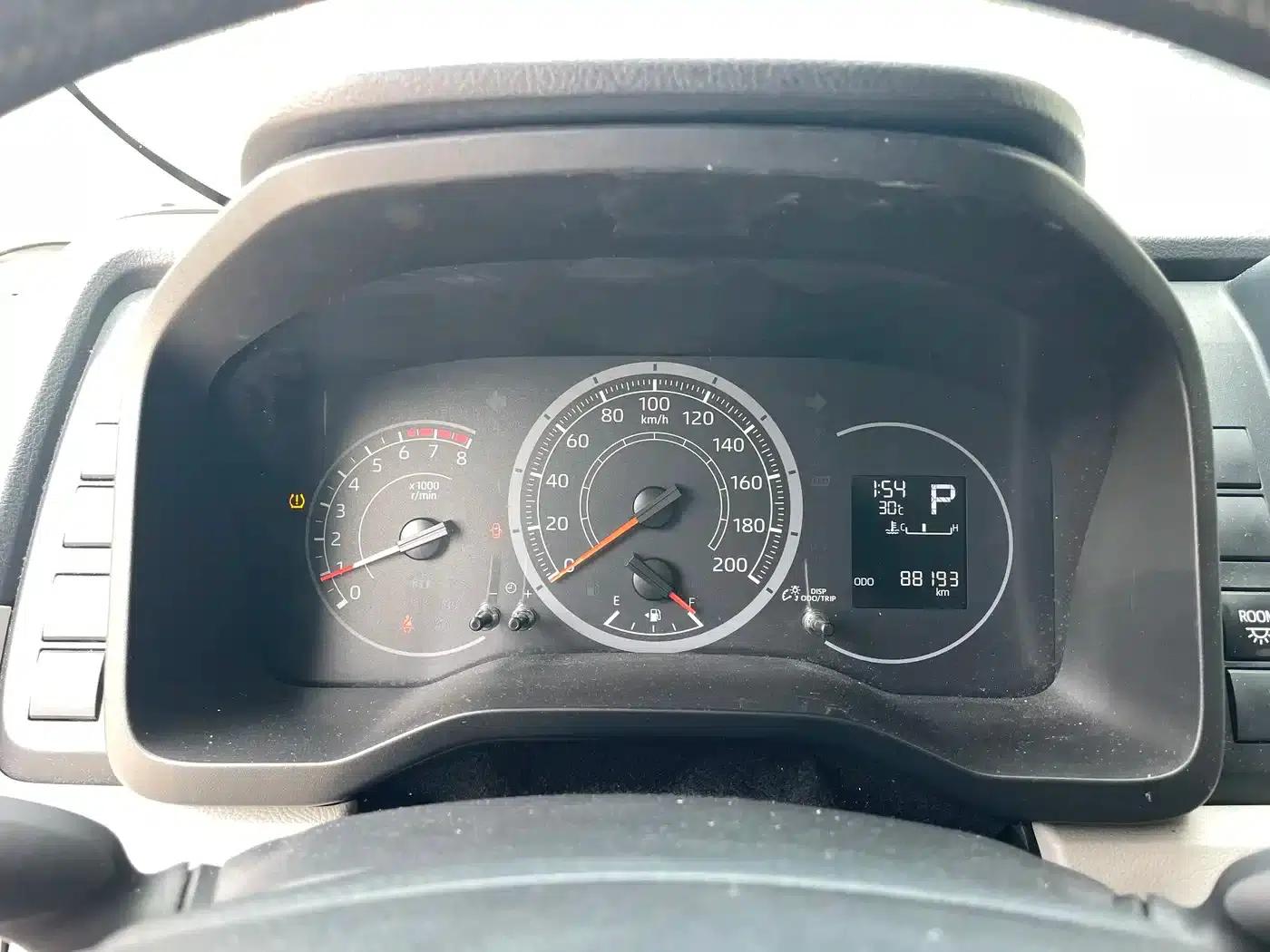 2022 HIACE 3.5L Automatic — миниатюра 15
