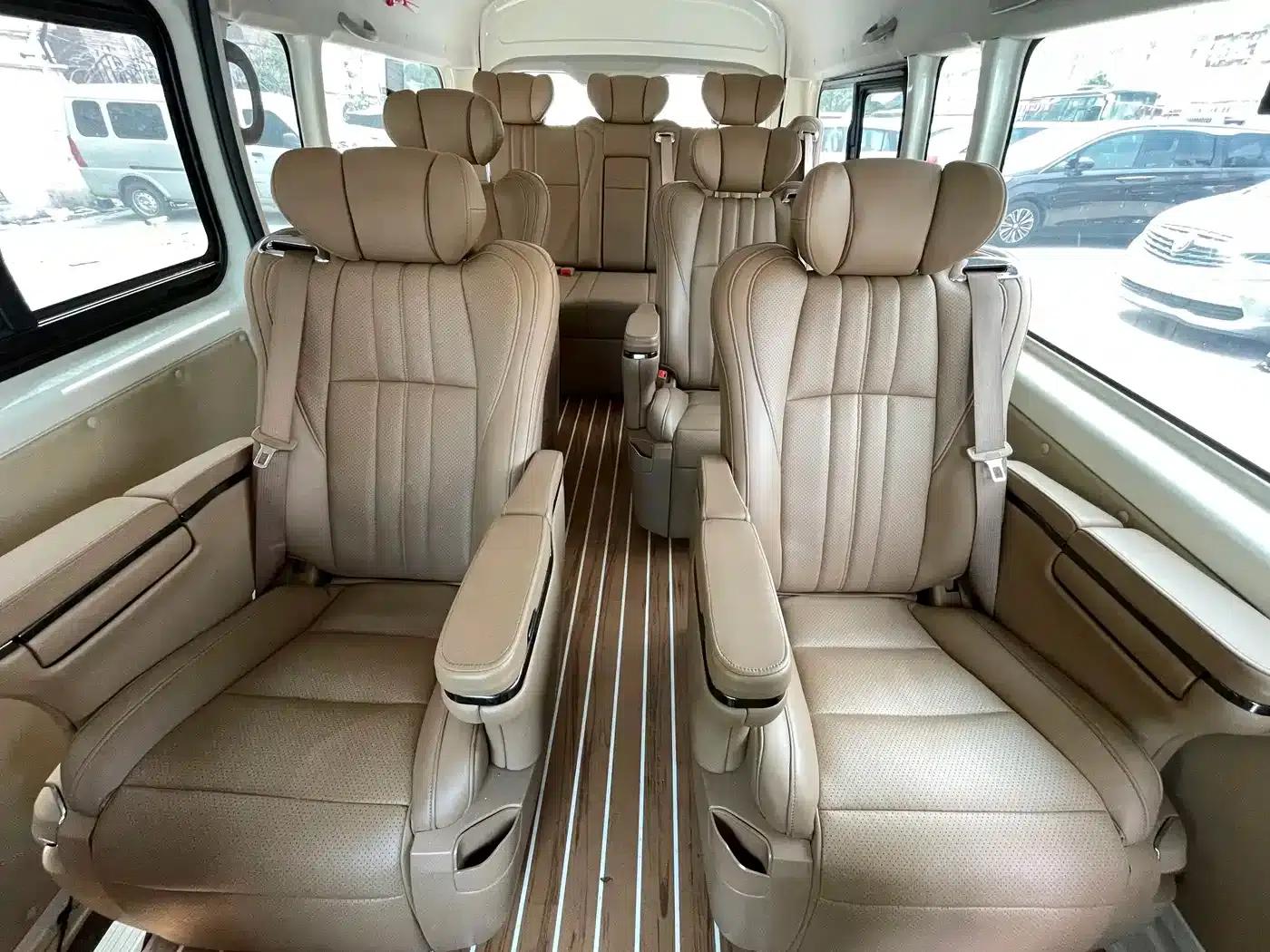 2022 HIACE 3.5L Automatic — миниатюра 18