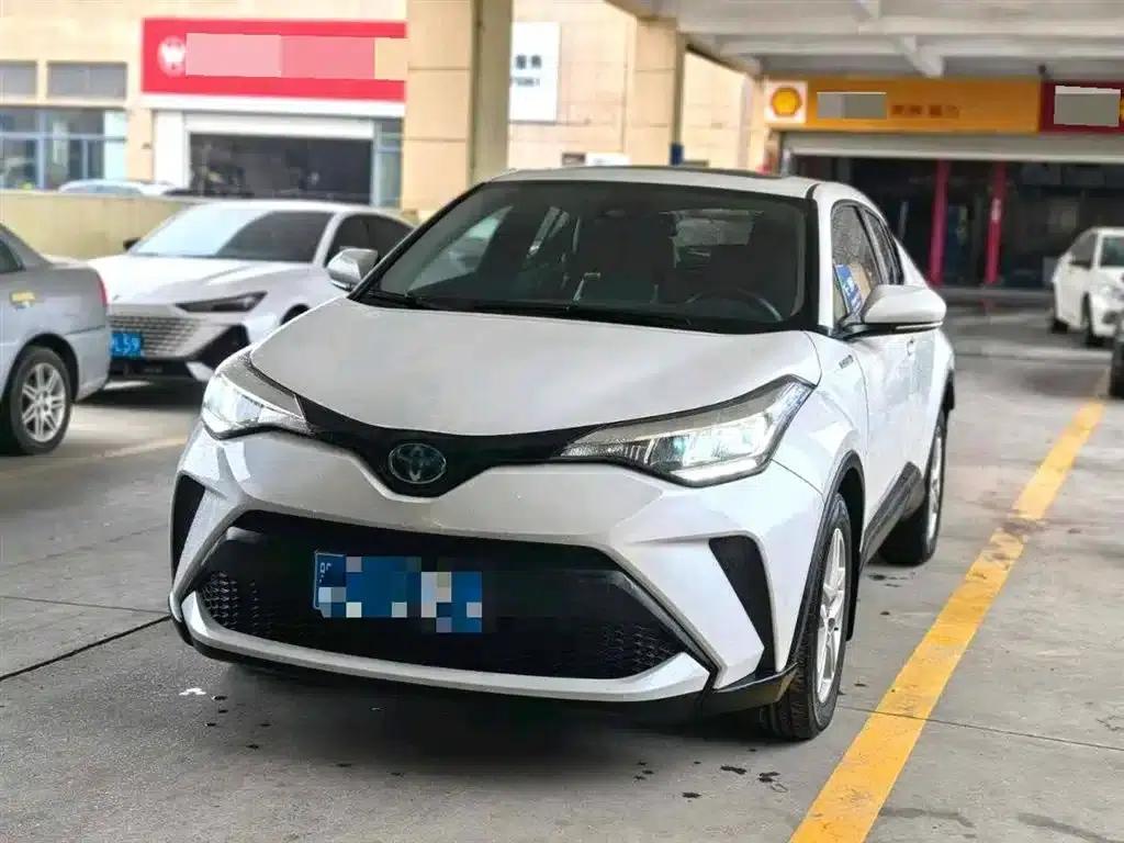 Toyota C-HR 2021 Hybrid 2.0L E-CVT Luxury Edition — миниатюра 1